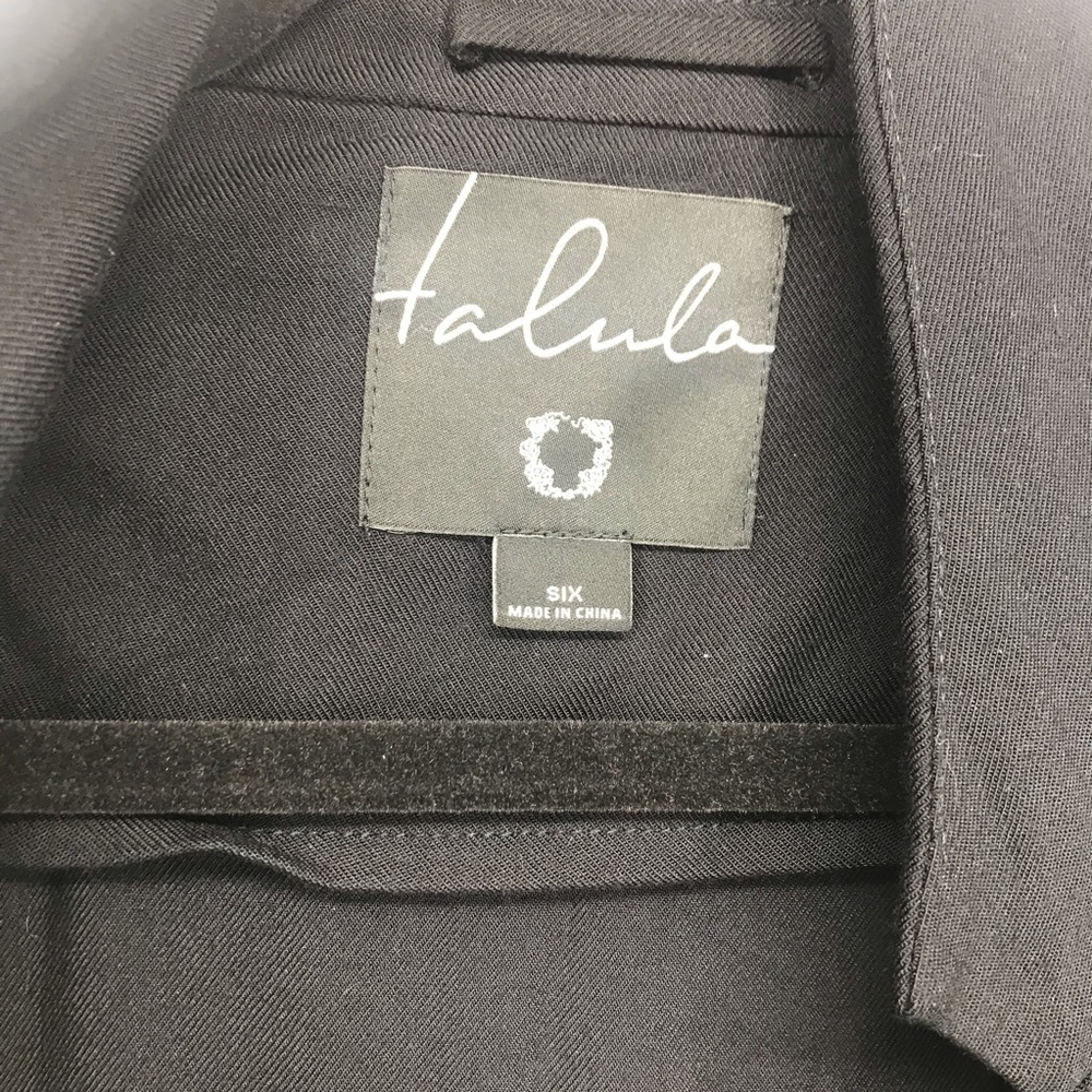 Talula Aritzia Black Lightweight Open Front Blazer Size 6 Minimalist Workwear - Picture 7 of 12